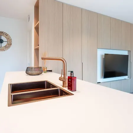 Top-notch Furnitured New Διαμέρισμα Οστένδη