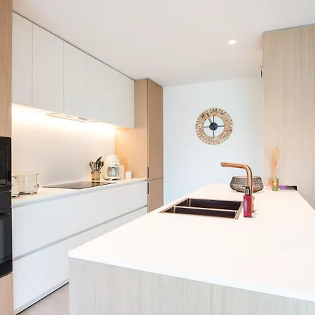 Top-notch Furnitured New 奥斯滕德