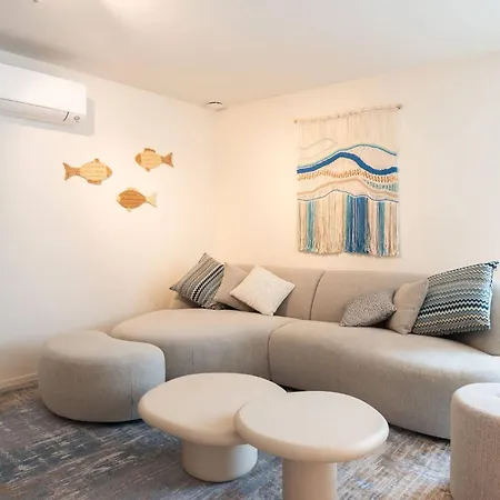 Top-notch Furnitured New